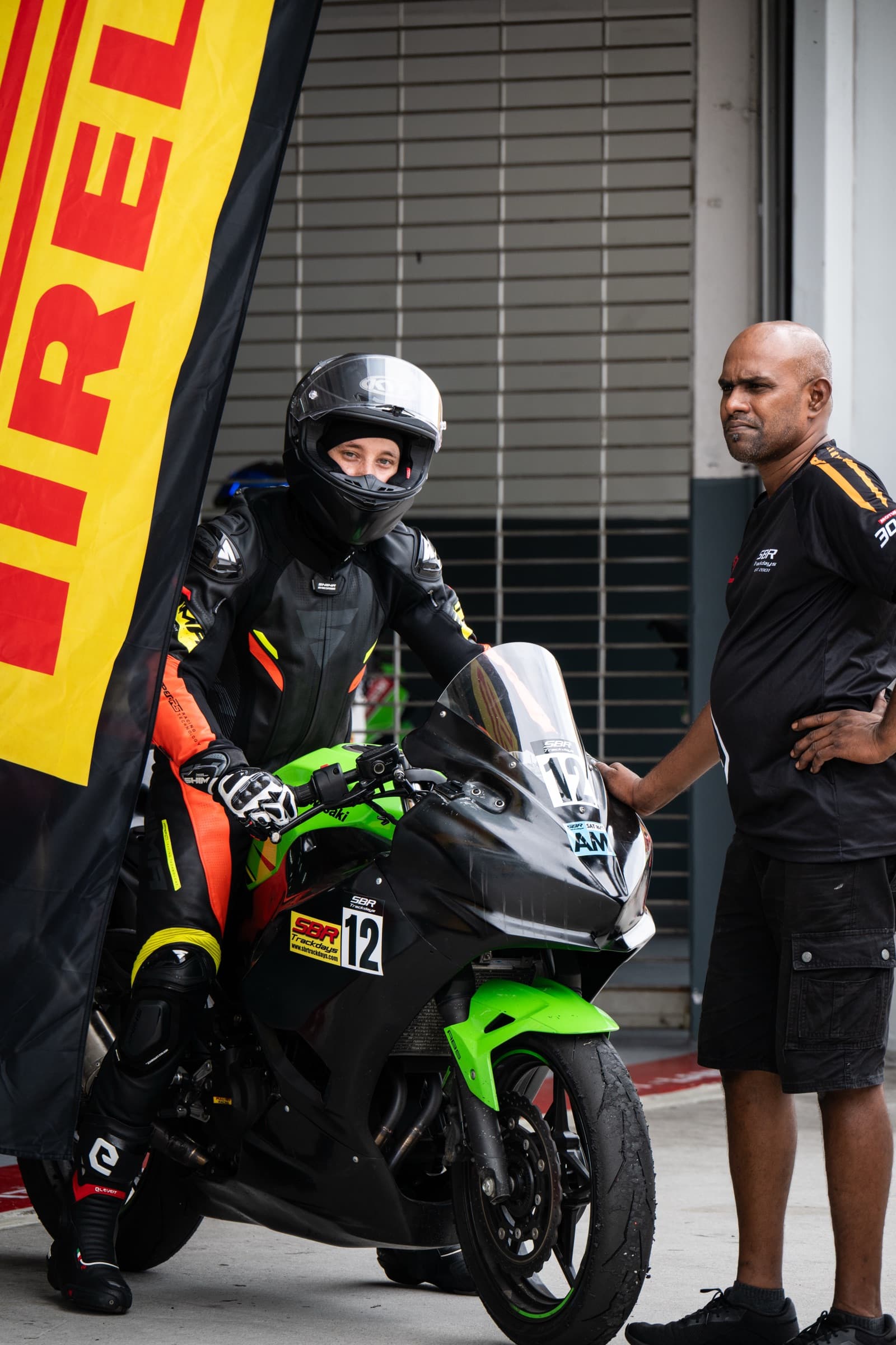 Pit-lane preparation before a session